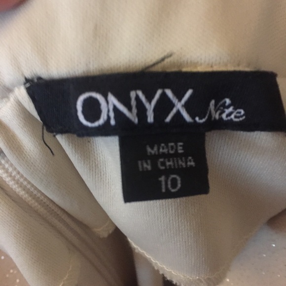 NWT prom Dress - Picture 3 of 3